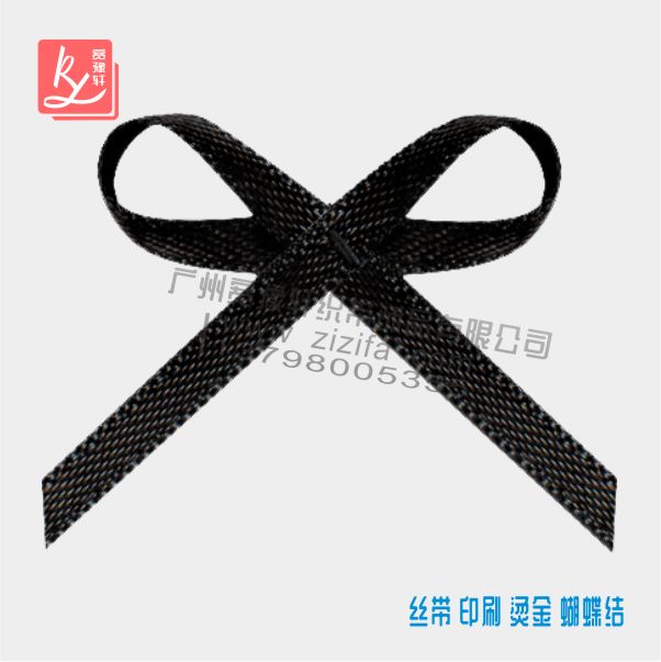 細(xì)緞帶打蝴蝶結(jié)